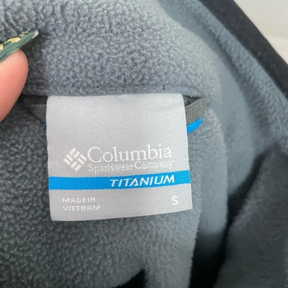 Columbia Titanium Grey Fleece Cold Weather Jacket